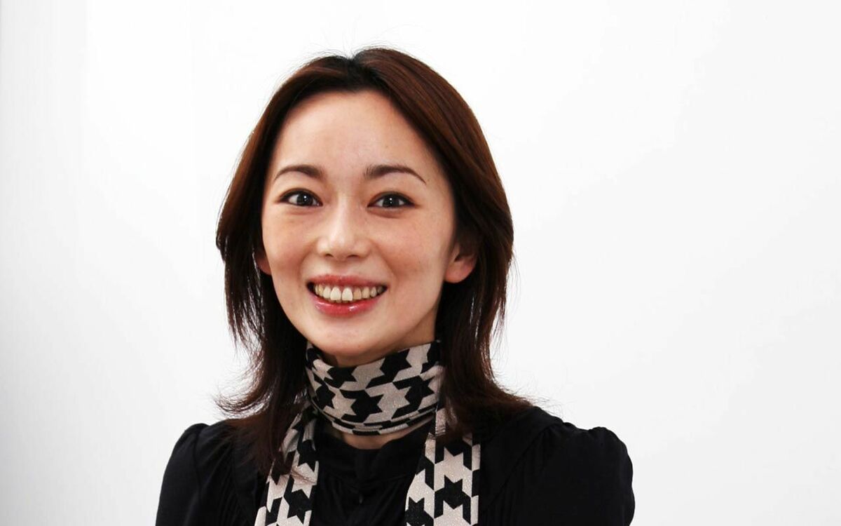 葉月里緒奈は現在離婚をしていた。二度の結婚で子供もいたものの