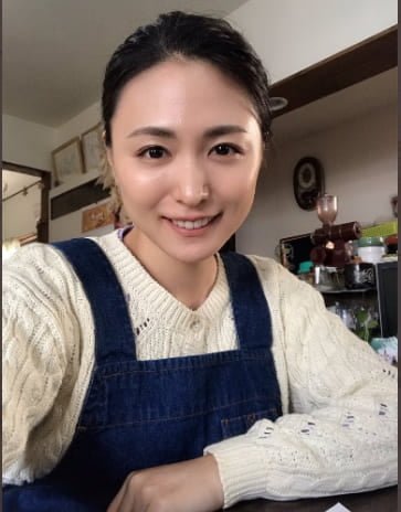 川村ゆきえの旦那は栗原寿 現在の結婚で全員既婚者に 銀鼠ニュース